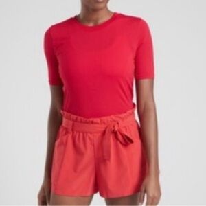 Athleta Ribbed Textured Short Sleeve Shirt.